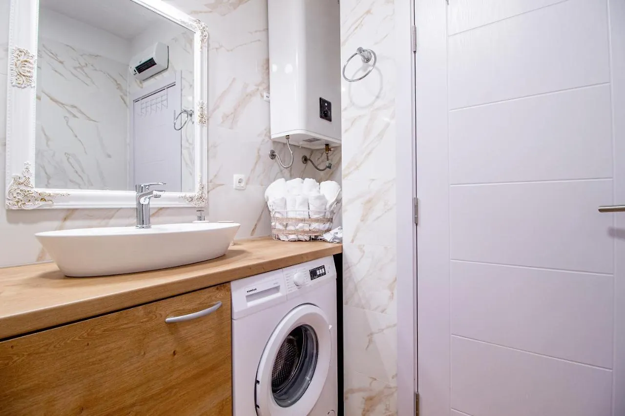 Apartments Euphoria Center Rijeka 0*,