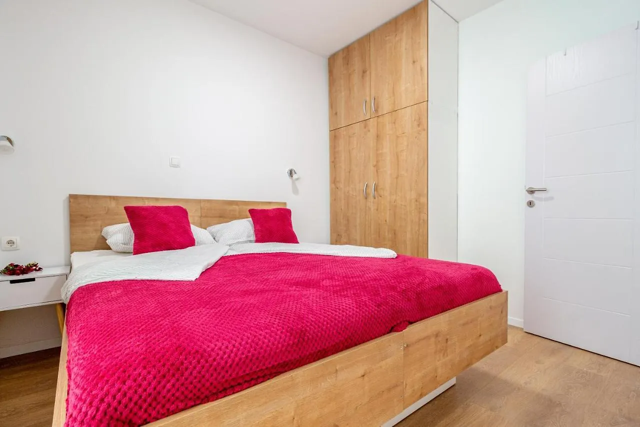 Apartments Euphoria Center Rijeka 0*,  Croatia